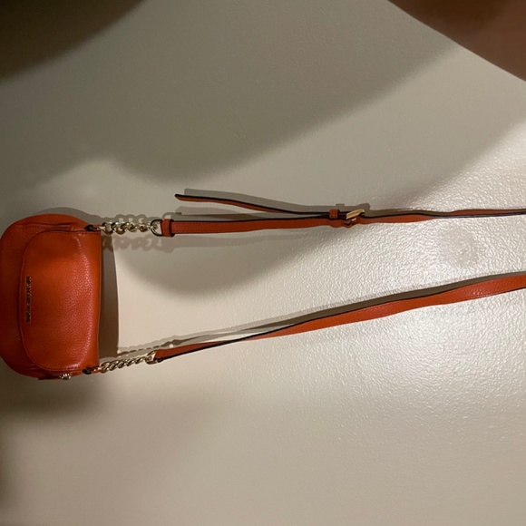 Purse - Picture 2 of 2